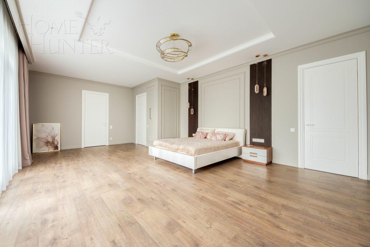 2-этажный коттедж 440 м² с отделкой