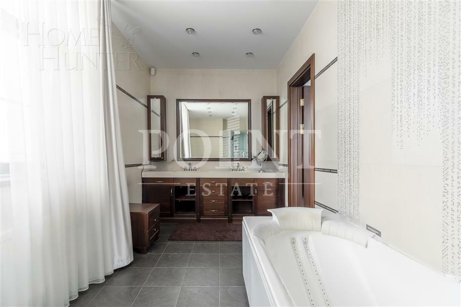 2-этажный коттедж 550 м² с отделкой