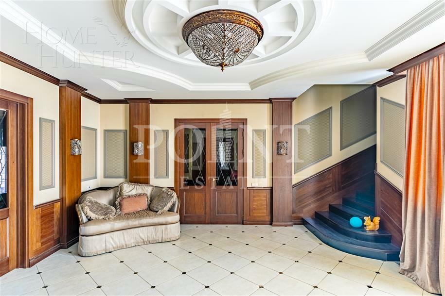 2-этажный коттедж 550 м² с отделкой