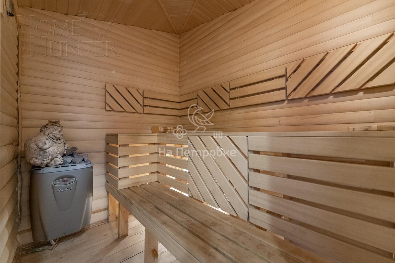 3-этажный коттедж 600 м² с отделкой