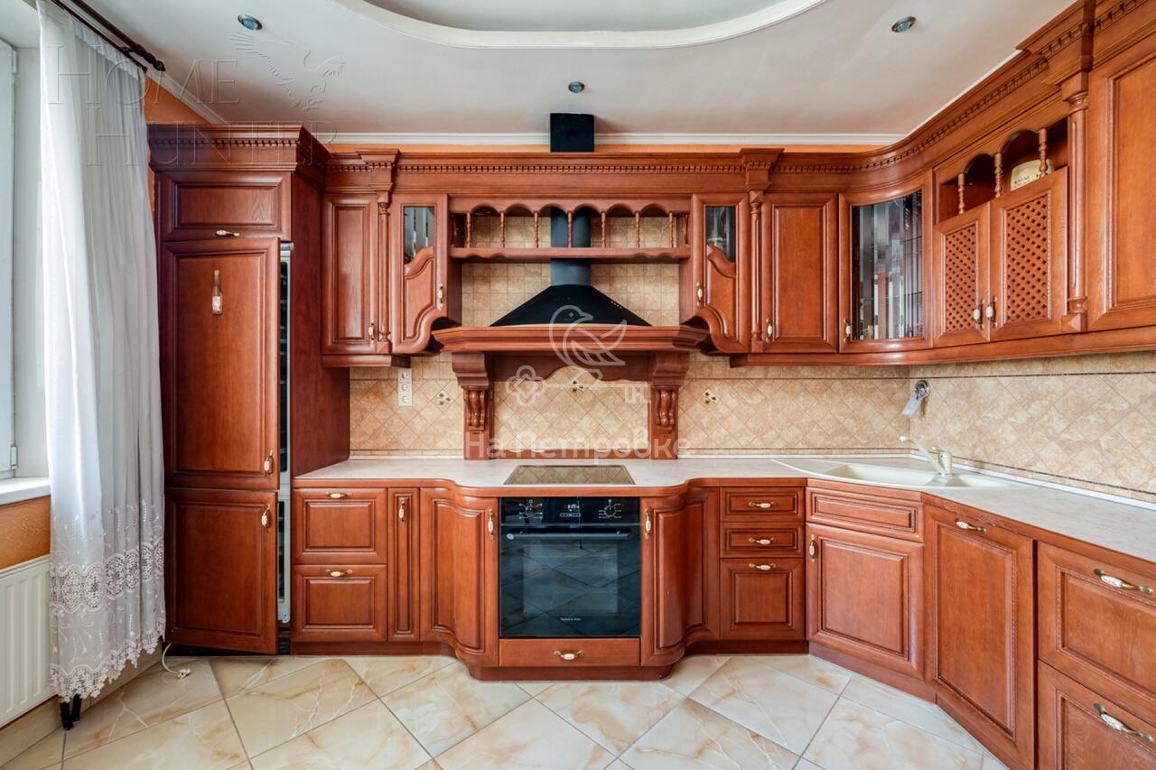 3-КОМН. КВАРТИРА С ОТДЕЛКОЙ 109 М² НА 10 ЭТАЖЕ