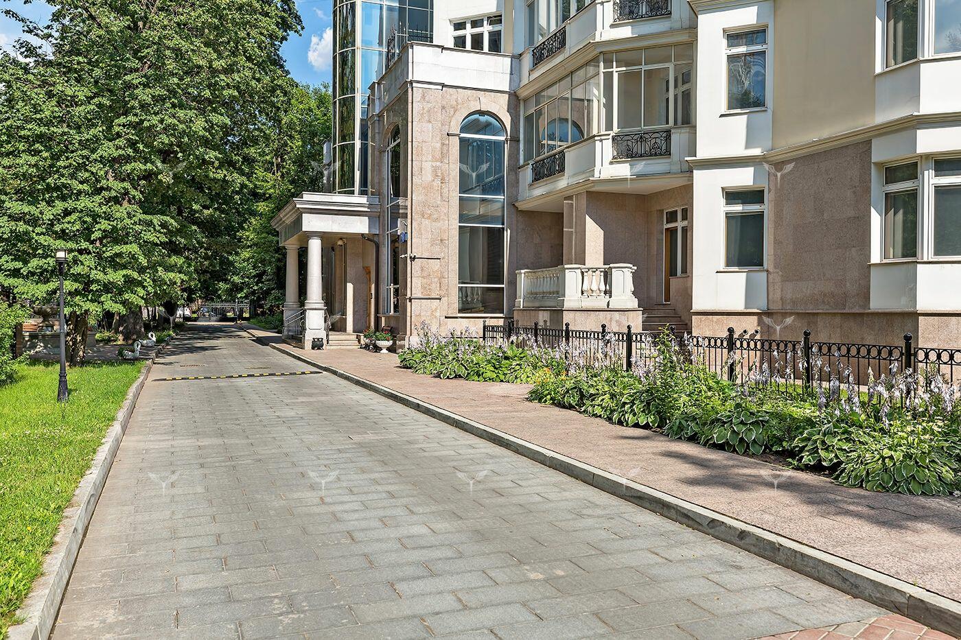 4-УРОВНЕВАЯ КВАРТИРА БЕЗ ОТДЕЛКИ 364 М² НА 10 ЭТАЖЕ