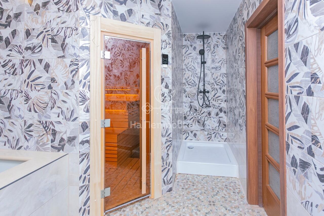 2-этажный коттедж 400 м² с отделкой