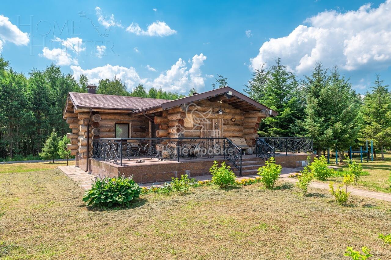 3-этажный коттедж 4 590 м² с отделкой