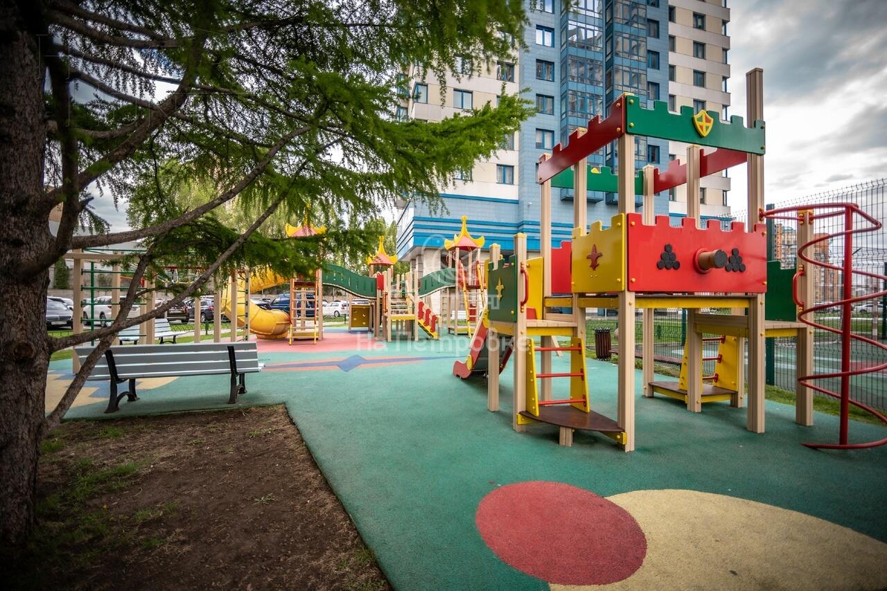 4-КОМН. КВАРТИРА С ОТДЕЛКОЙ 174 М² НА 38 ЭТАЖЕ