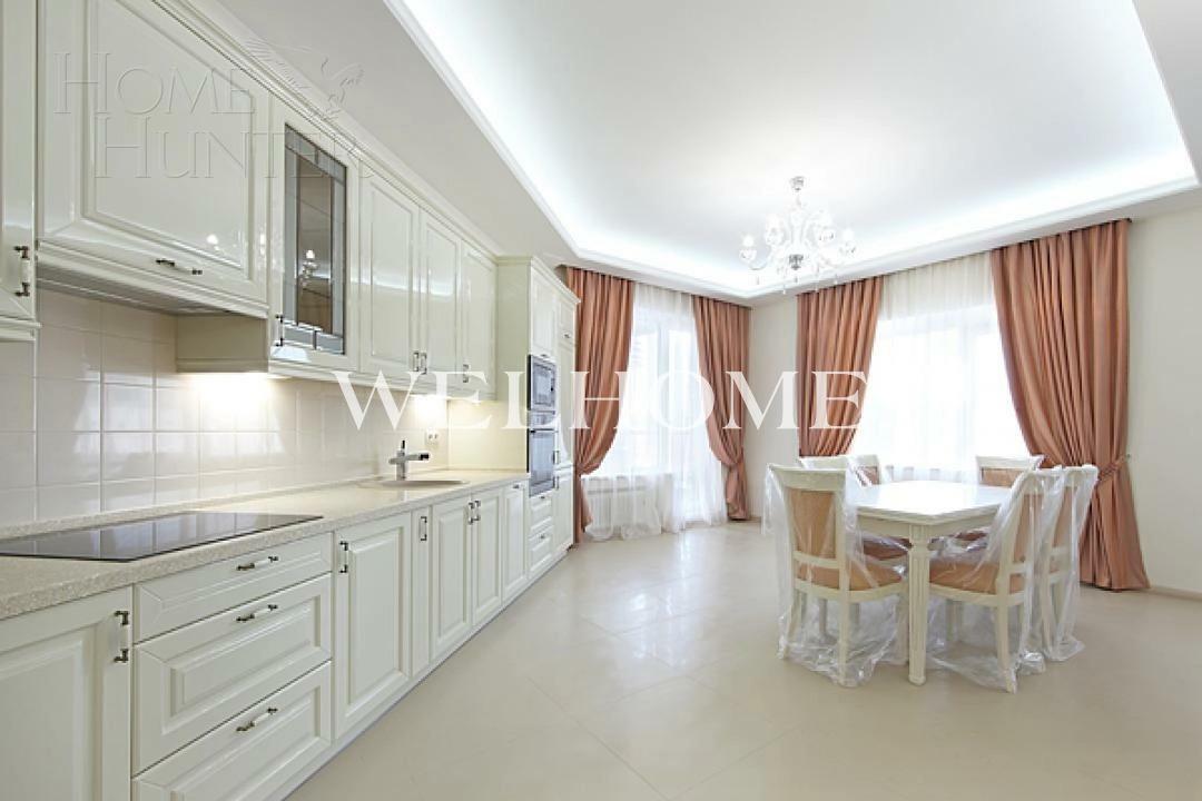 8-КОМН. КВАРТИРА С ОТДЕЛКОЙ 300 М² НА 3 ЭТАЖЕ