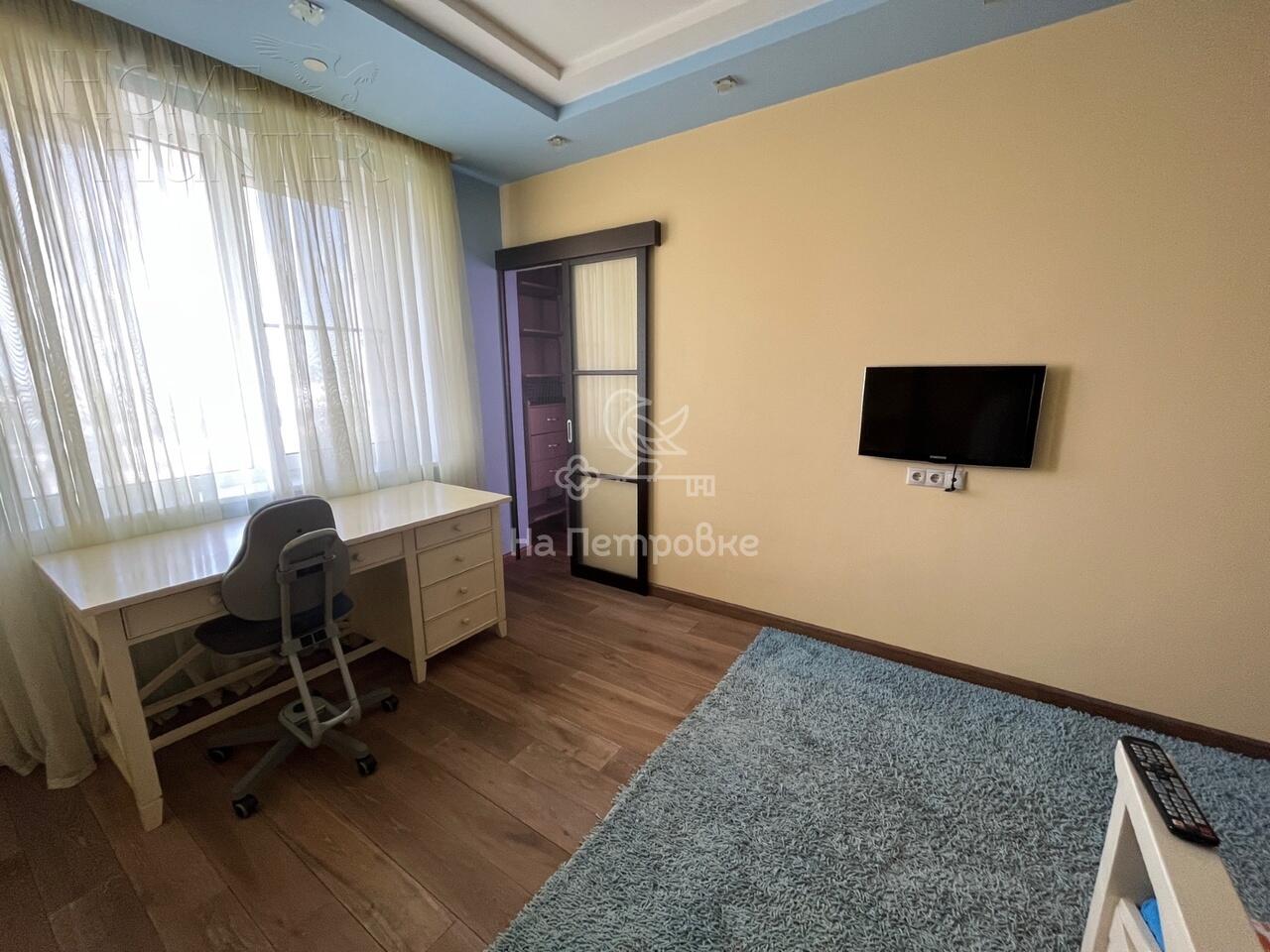 4-КОМН. КВАРТИРА С ОТДЕЛКОЙ 123.3 М² НА 37 ЭТАЖЕ