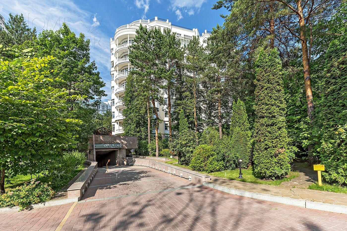 4-УРОВНЕВАЯ КВАРТИРА БЕЗ ОТДЕЛКИ 364 М² НА 10 ЭТАЖЕ