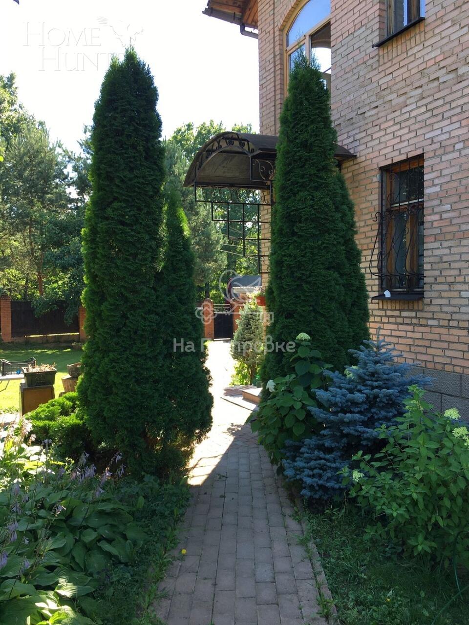 3-этажный коттедж 387 м² с отделкой