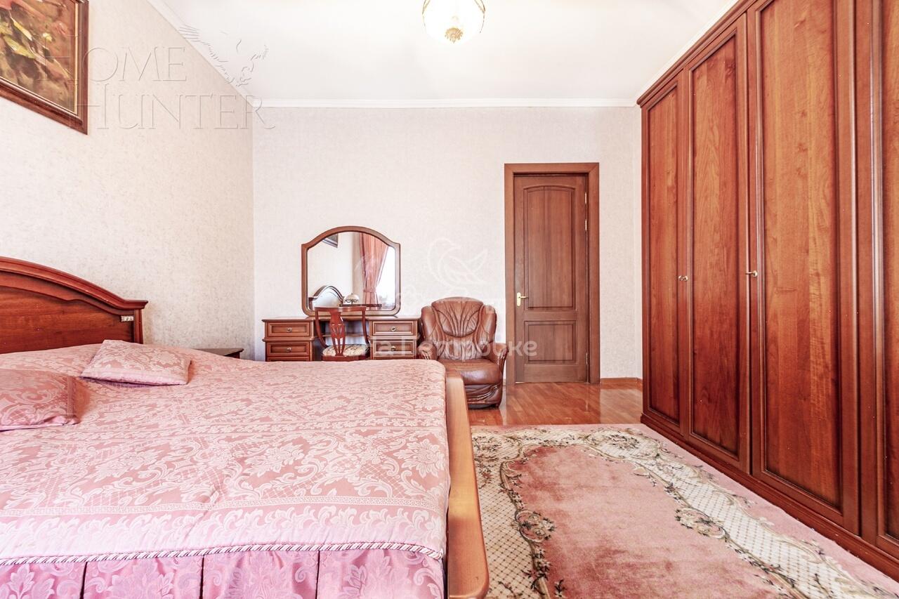 5-КОМН. КВАРТИРА С ОТДЕЛКОЙ 179.2 М² НА 4 ЭТАЖЕ