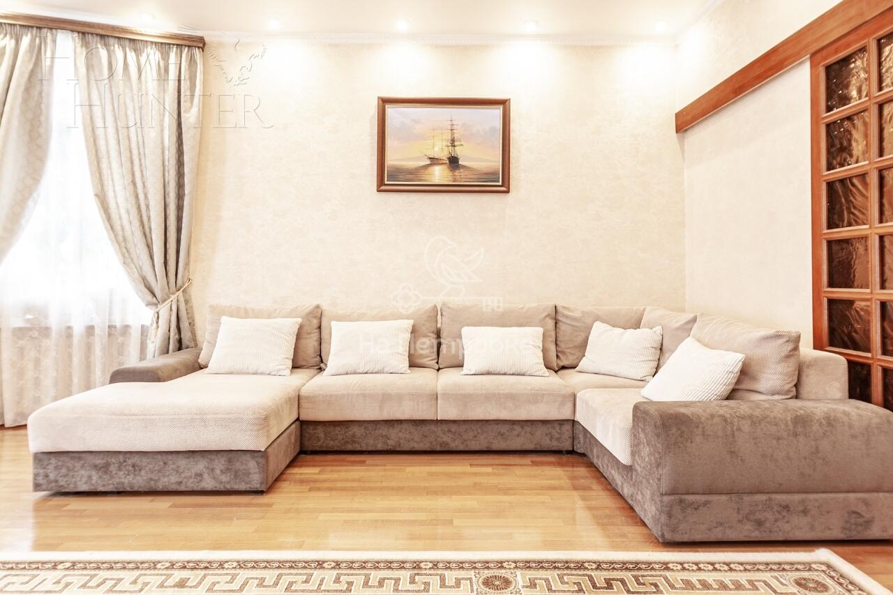 5-КОМН. КВАРТИРА С ОТДЕЛКОЙ 179.2 М² НА 4 ЭТАЖЕ