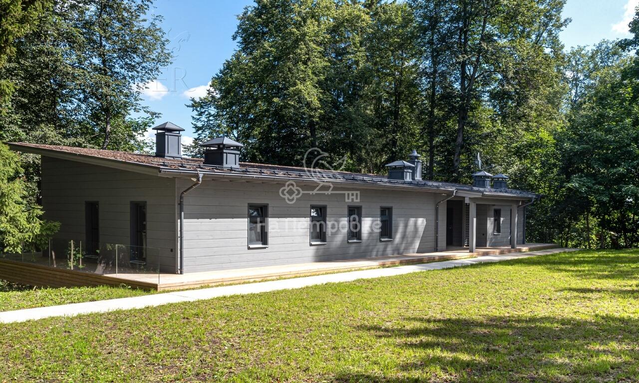 1-этажный коттедж 276.8 м² с отделкой