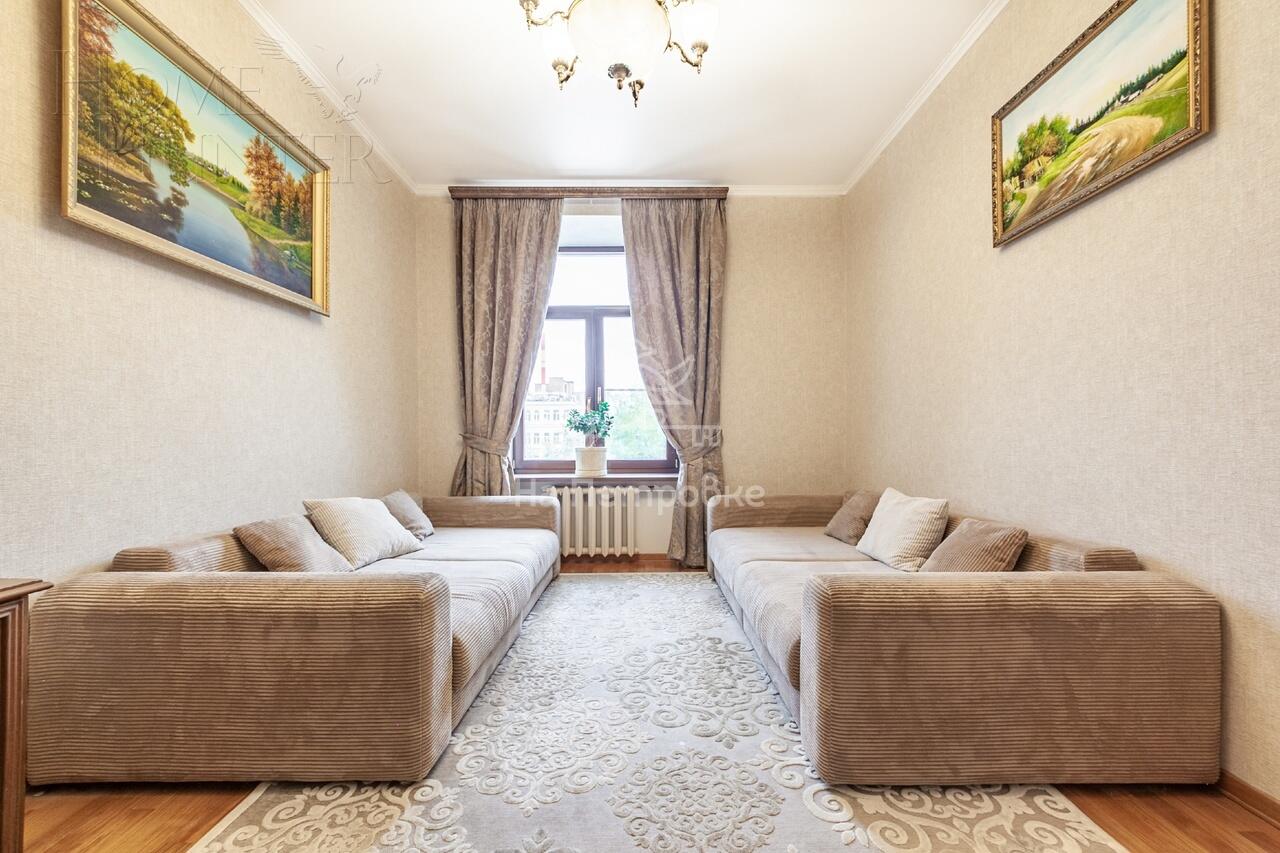 5-КОМН. КВАРТИРА С ОТДЕЛКОЙ 179.2 М² НА 4 ЭТАЖЕ