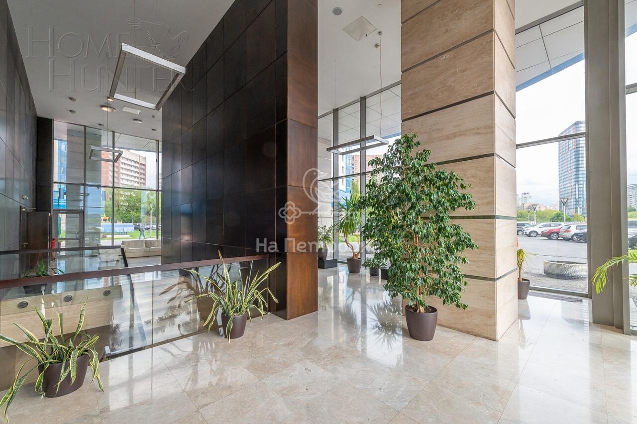 3-КОМН. КВАРТИРА С ОТДЕЛКОЙ 186 М² НА 17 ЭТАЖЕ