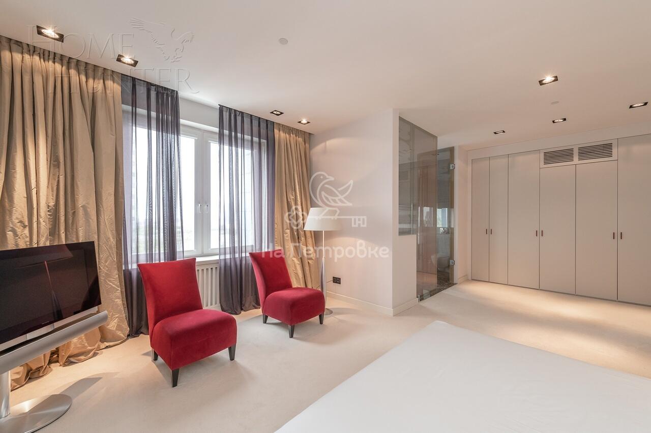 3-КОМН. КВАРТИРА С ОТДЕЛКОЙ 186 М² НА 17 ЭТАЖЕ