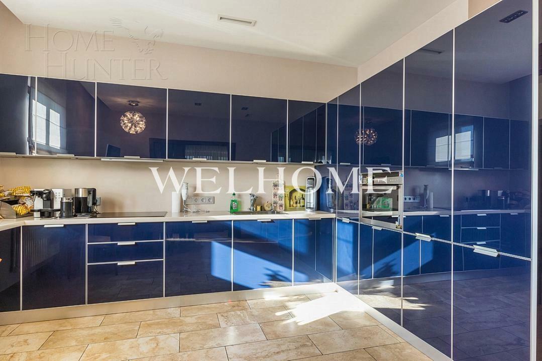 4-КОМН. КВАРТИРА С ОТДЕЛКОЙ 147.8 М² НА 3 ЭТАЖЕ