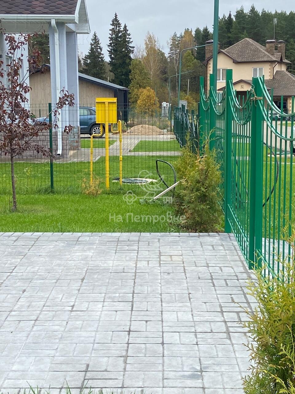 2-этажный коттедж 270 м² без отделки