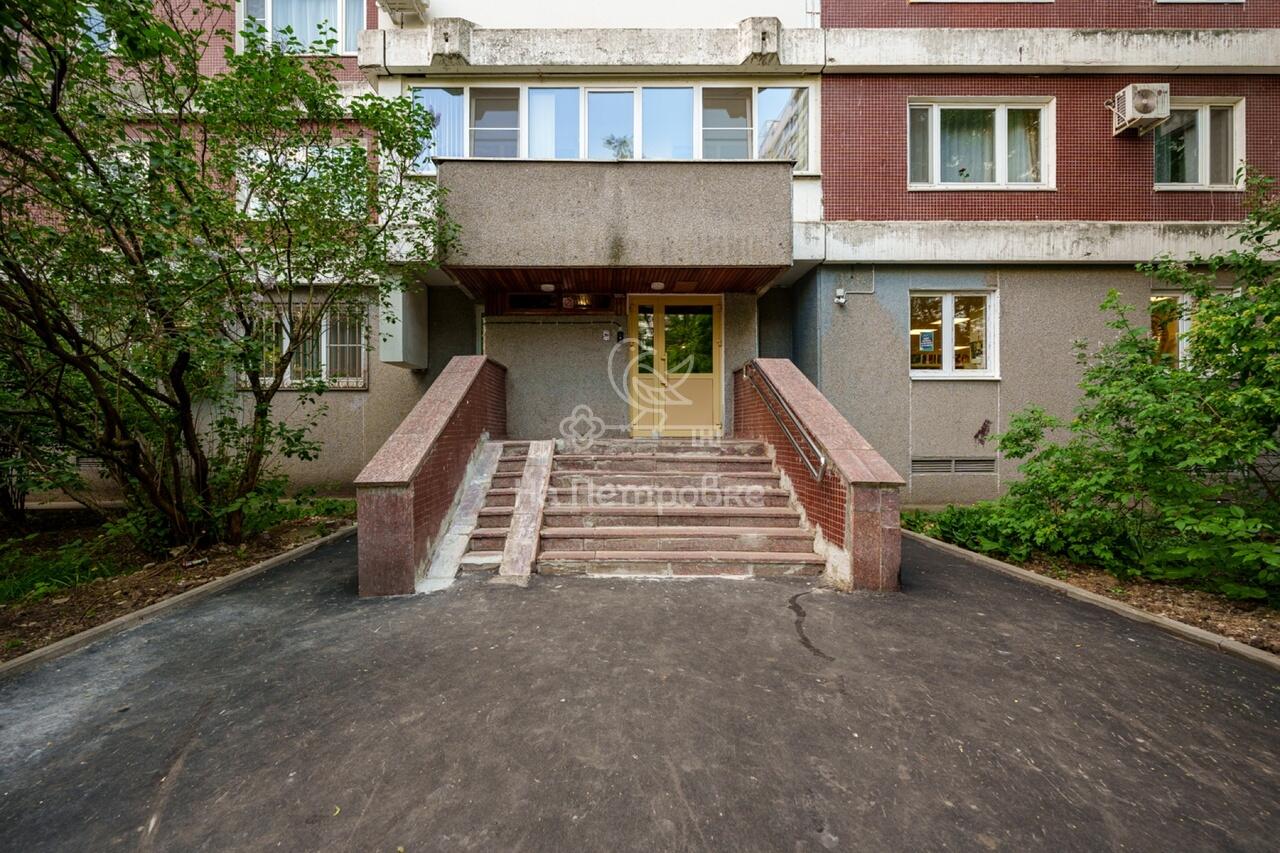 4-КОМН. КВАРТИРА С ОТДЕЛКОЙ 118.5 М² НА 15 ЭТАЖЕ