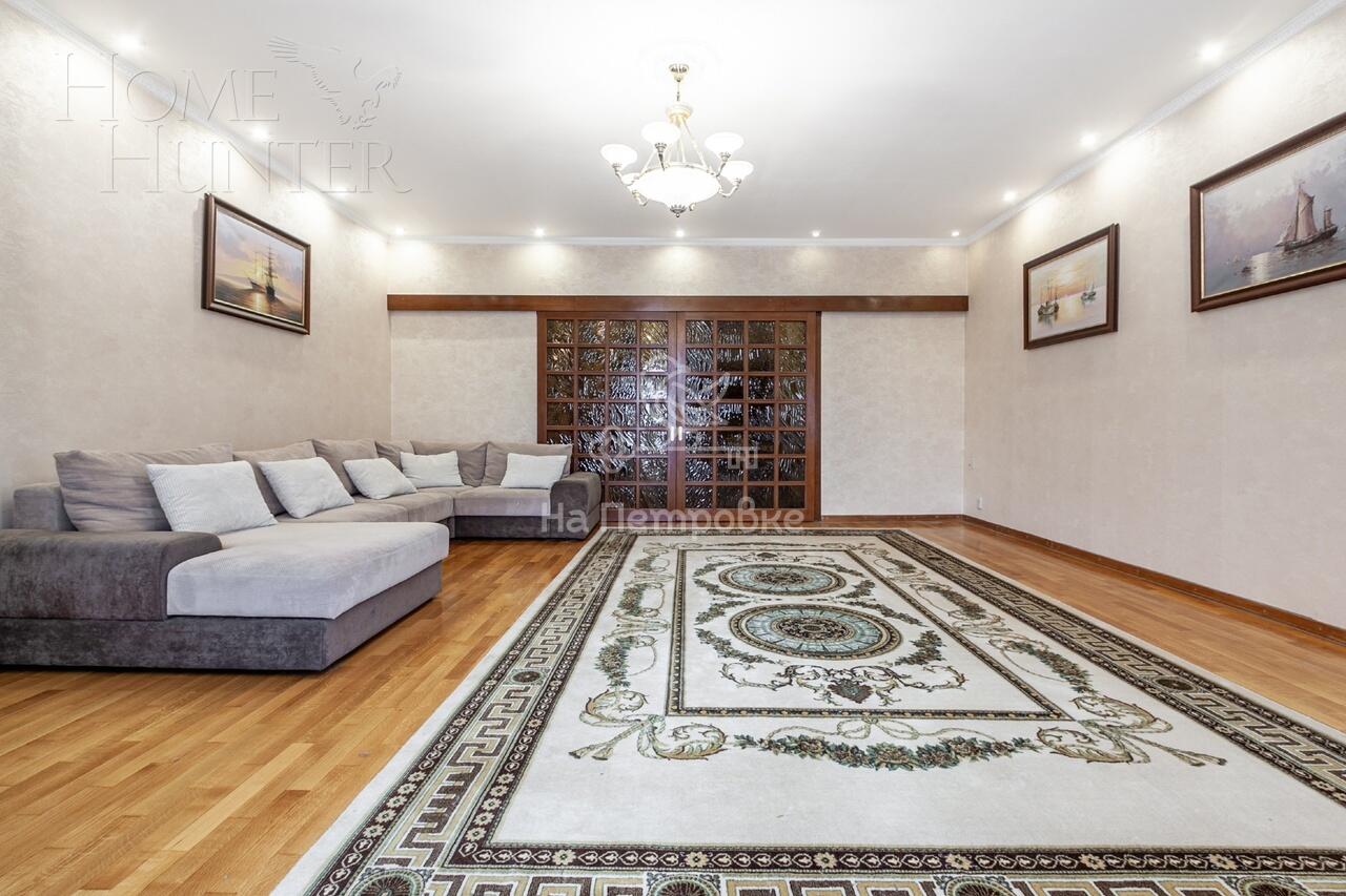 5-КОМН. КВАРТИРА С ОТДЕЛКОЙ 179.2 М² НА 4 ЭТАЖЕ