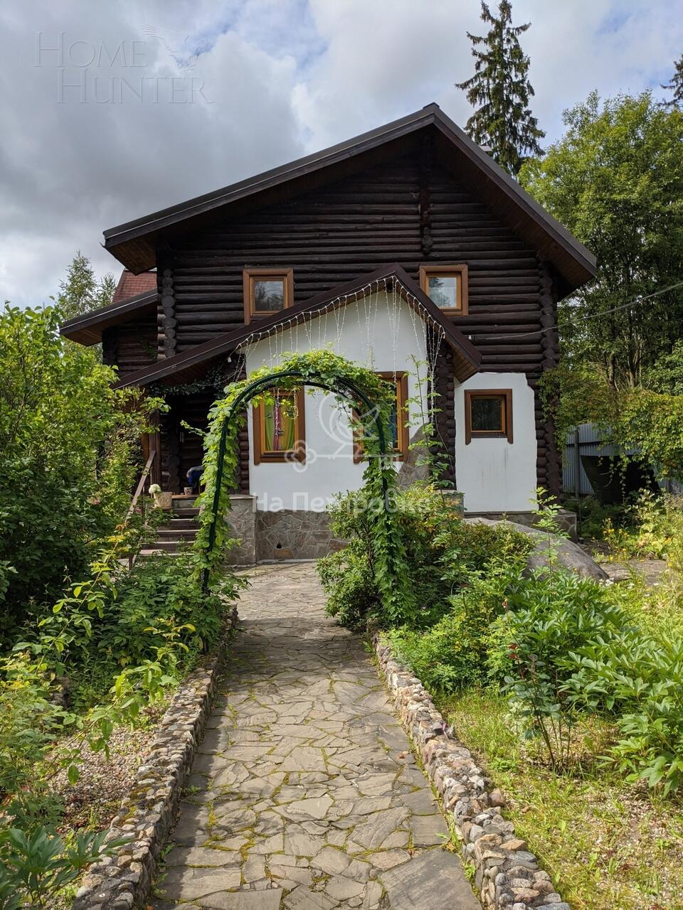 2-этажный коттедж 200 м² с отделкой