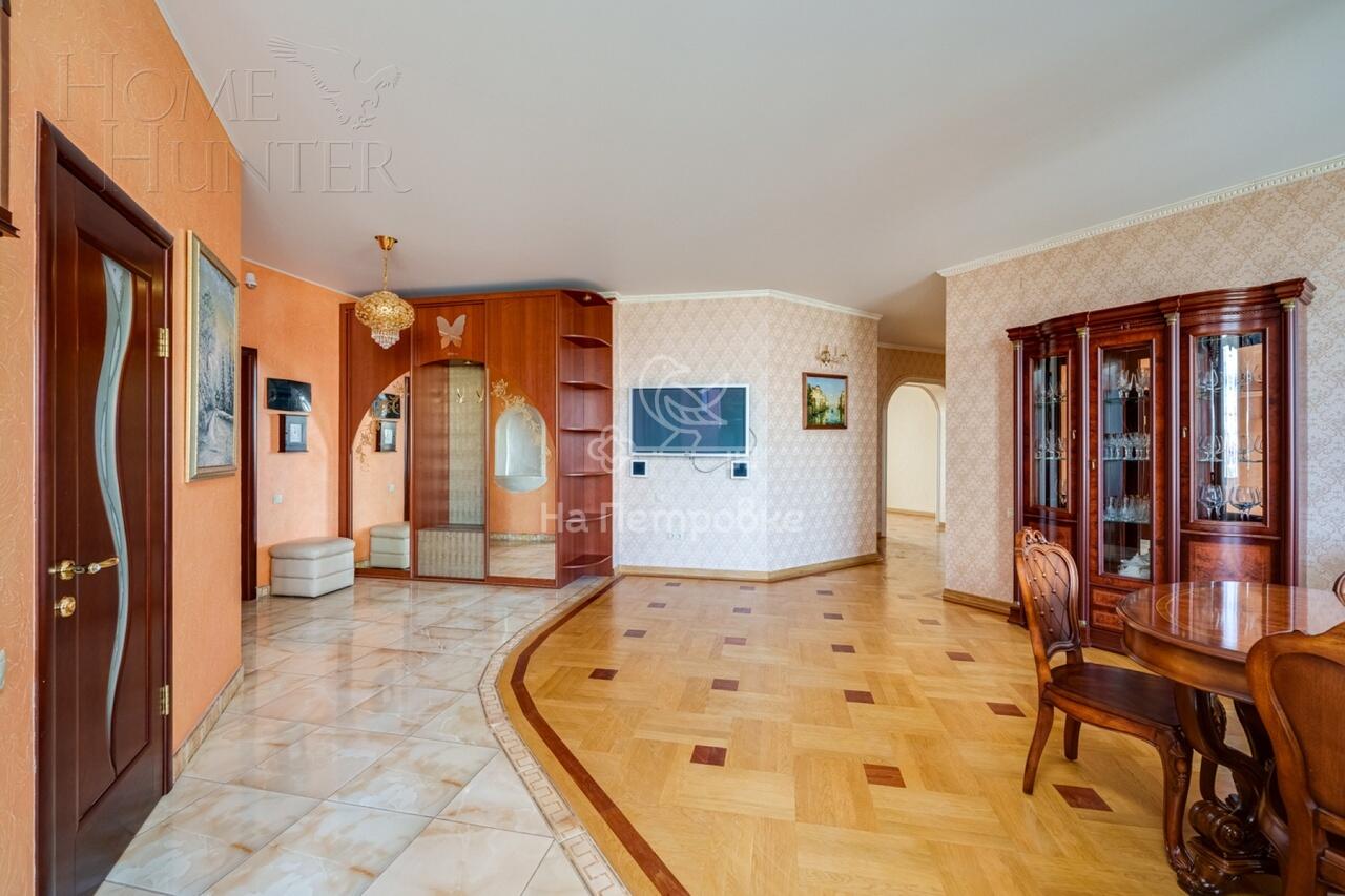 3-КОМН. КВАРТИРА С ОТДЕЛКОЙ 109 М² НА 10 ЭТАЖЕ