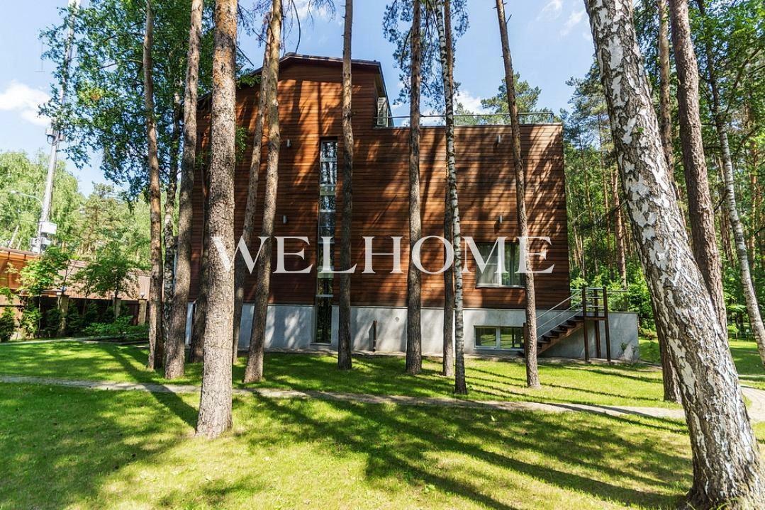 2-этажный коттедж 640 м² с отделкой