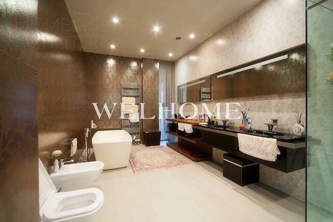 2-этажный коттедж 1 230 м² с отделкой