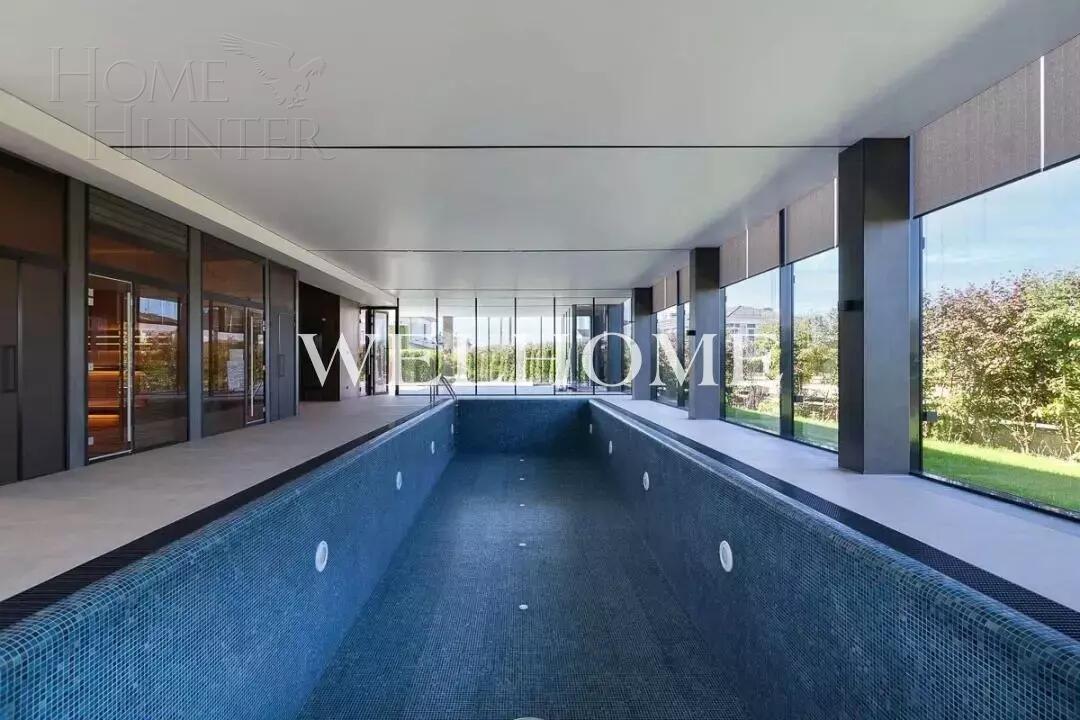 2-этажный коттедж 1 100 м² с отделкой