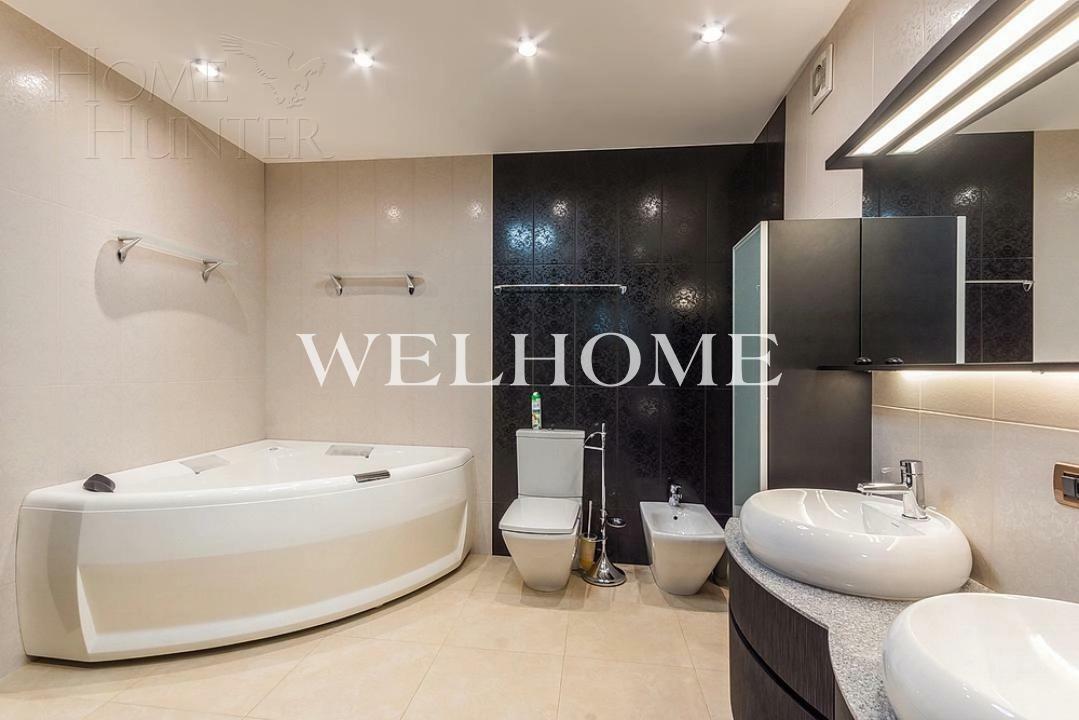 3-этажный таунхаус 350 м² с отделкой