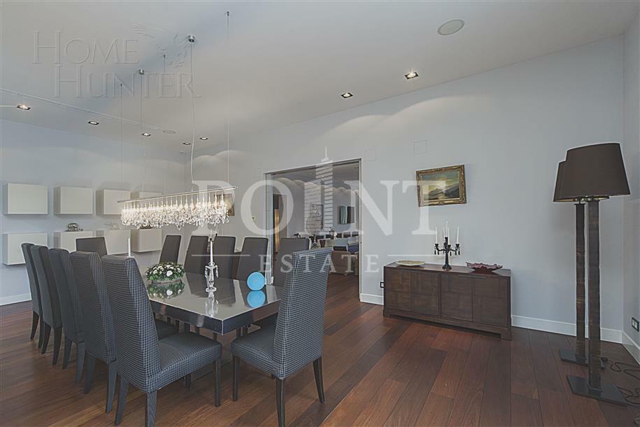 2-этажный коттедж 1 438 м² с отделкой