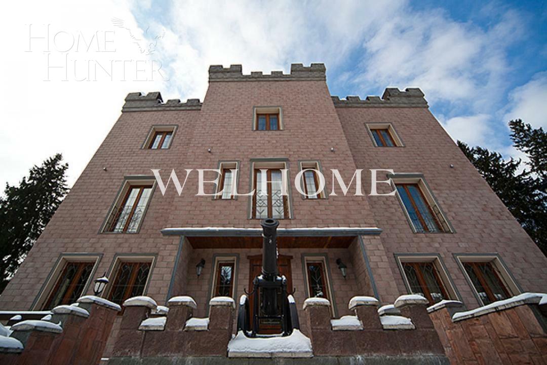 3-этажный коттедж 1 400 м² с отделкой