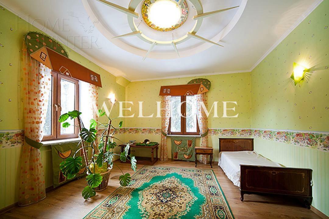 3-этажный коттедж 1 400 м² с отделкой