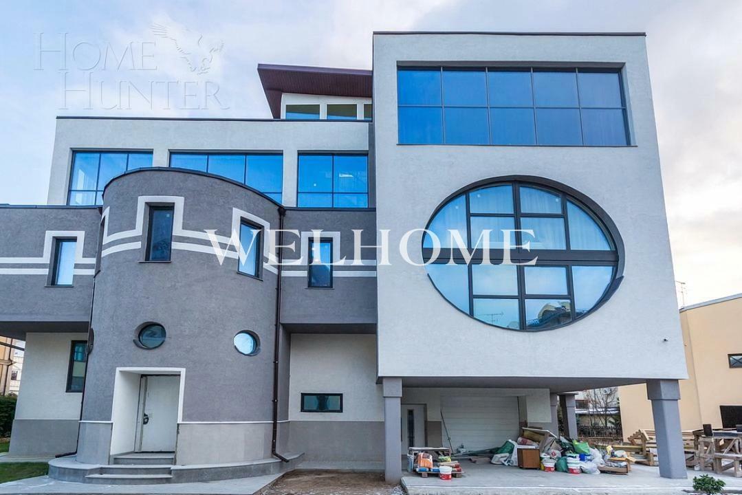 4-этажный коттедж 900 м² с отделкой