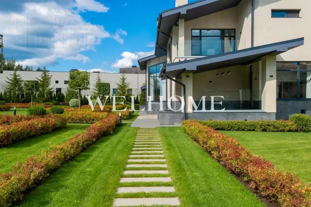 2-этажный коттедж 815 м² с отделкой