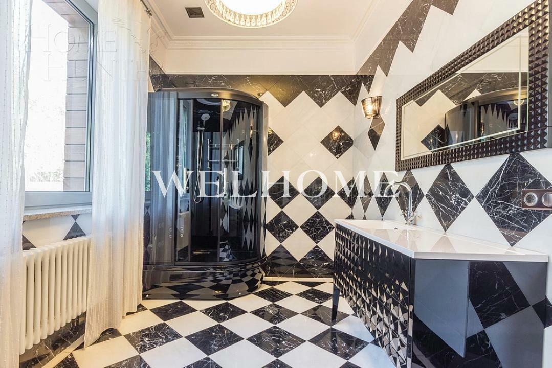 2-этажный коттедж 640 м² с отделкой