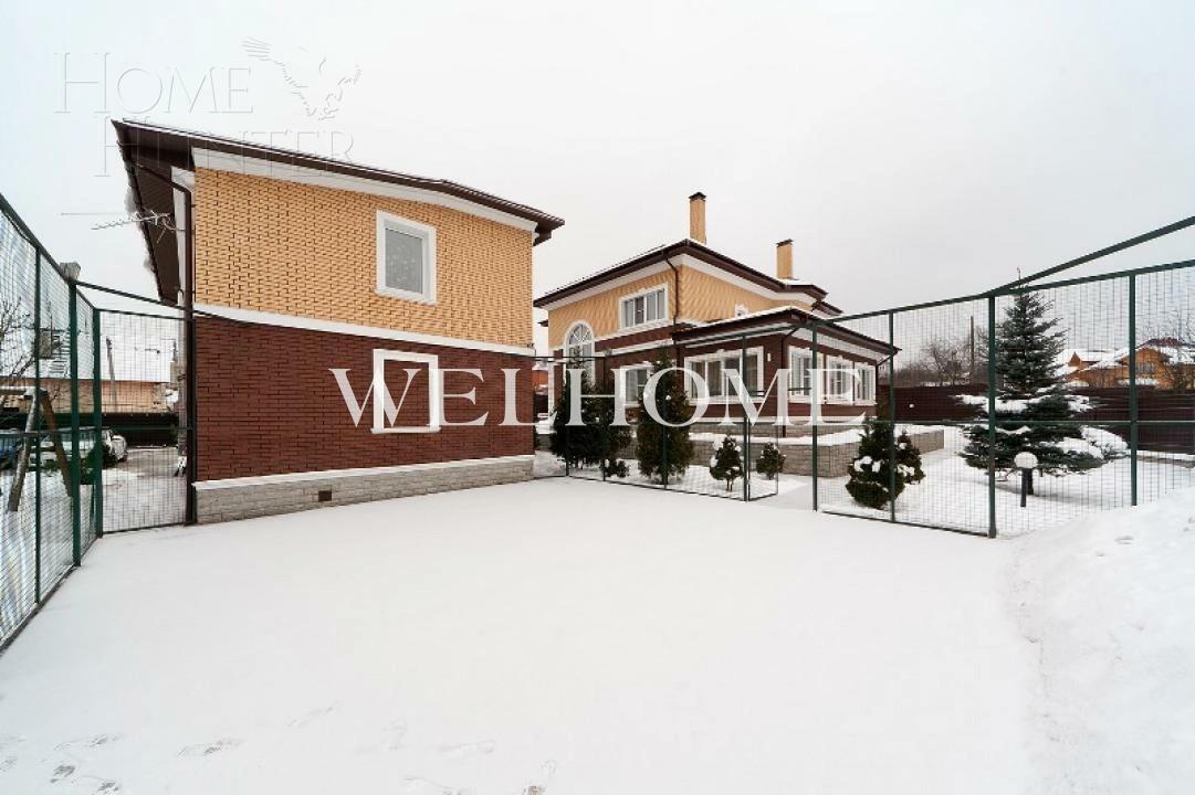 2-этажный коттедж 330 м² с отделкой