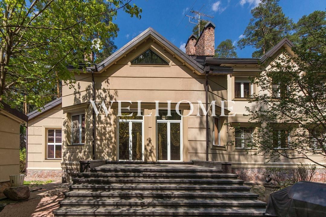 2-этажный коттедж 1 400 м² с отделкой