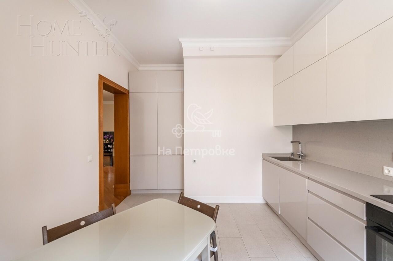 5-КОМН. КВАРТИРА С ОТДЕЛКОЙ 154.3 М² НА 3 ЭТАЖЕ