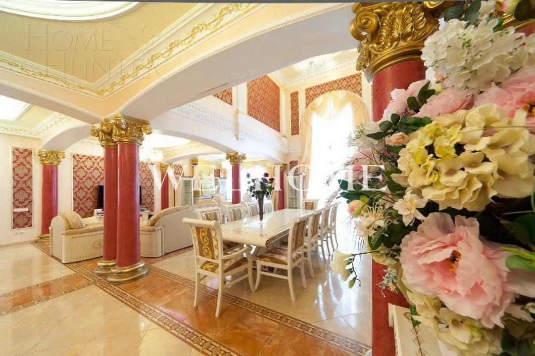 2-этажный коттедж 330 м² с отделкой