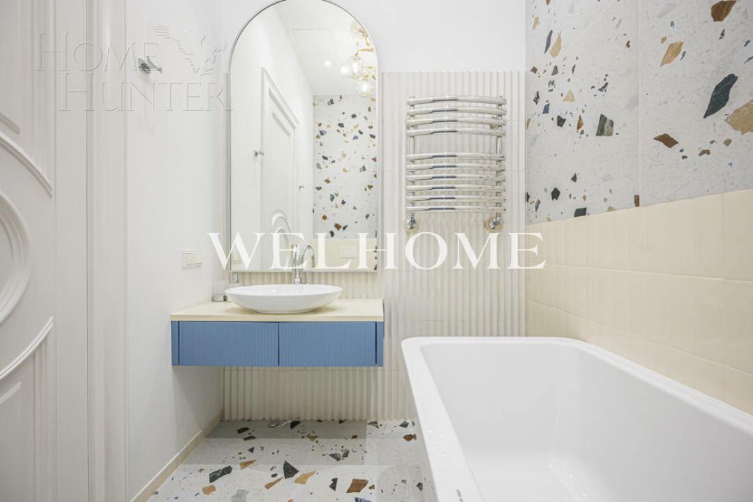 3-этажный коттедж 697 м² с отделкой