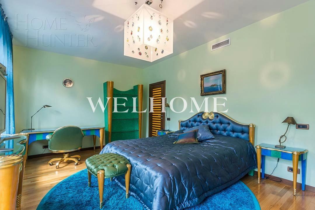 3-этажный таунхаус 350 м² с отделкой