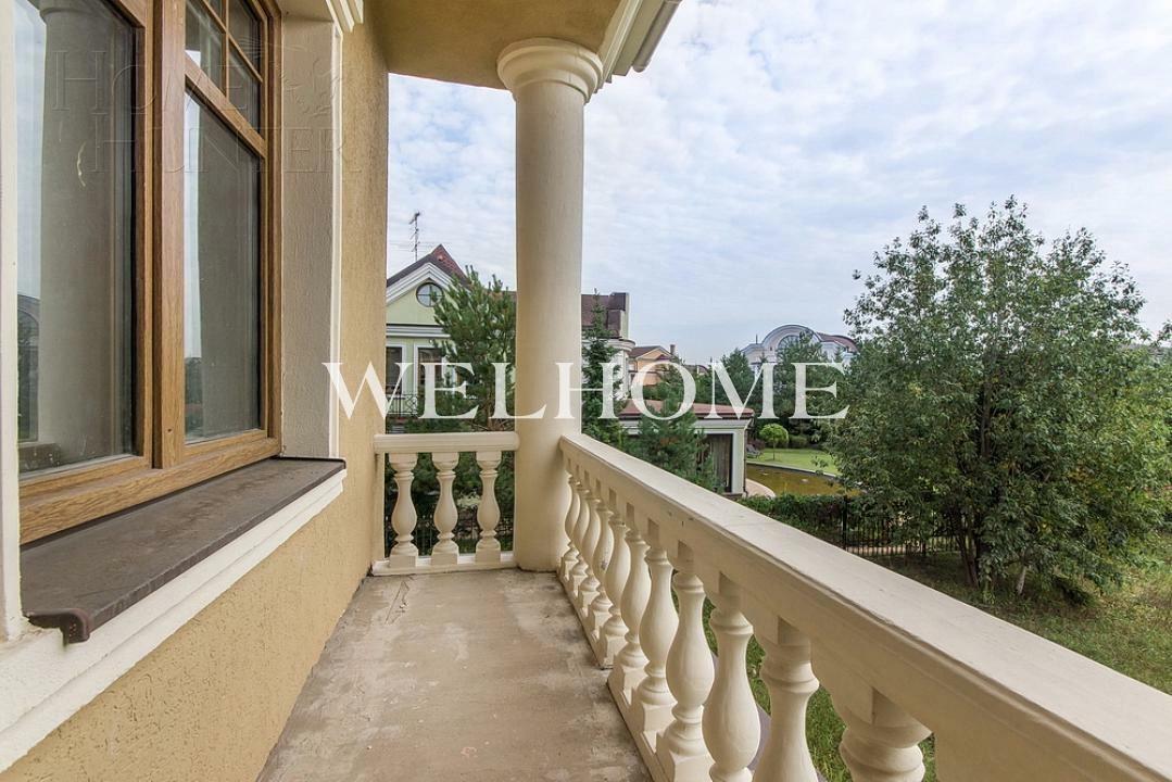 2-этажный коттедж 600 м² без отделки