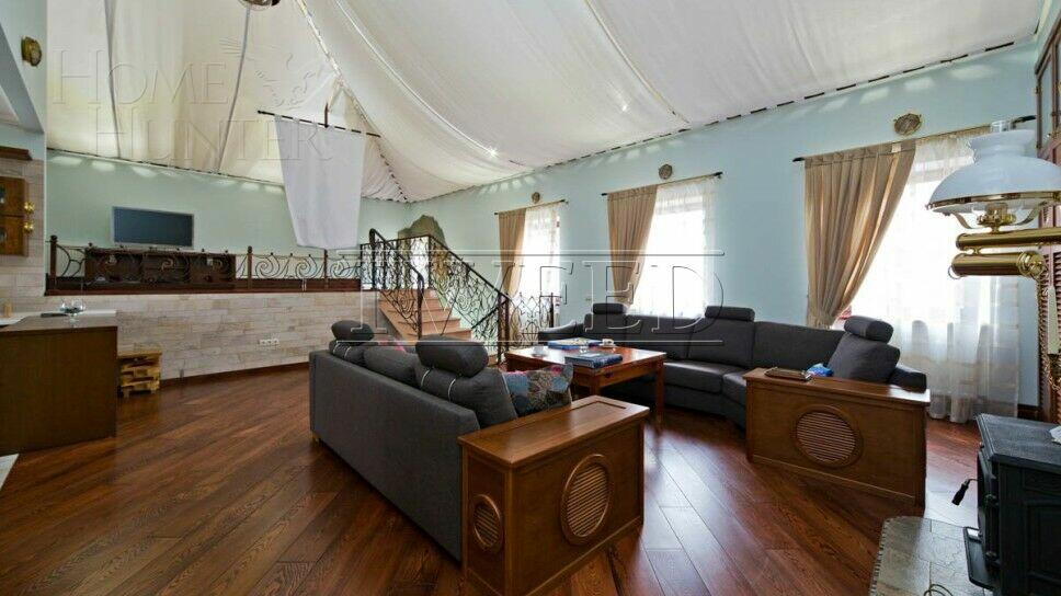 2-этажный коттедж 1 050 м² без отделки