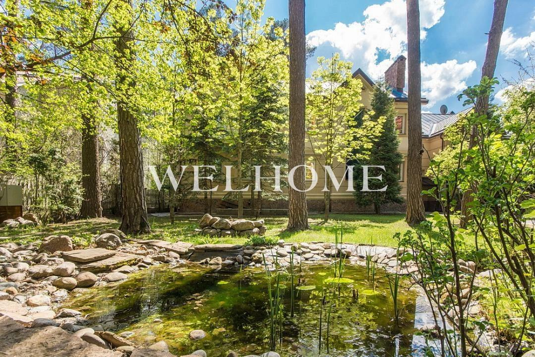 2-этажный коттедж 1 400 м² с отделкой