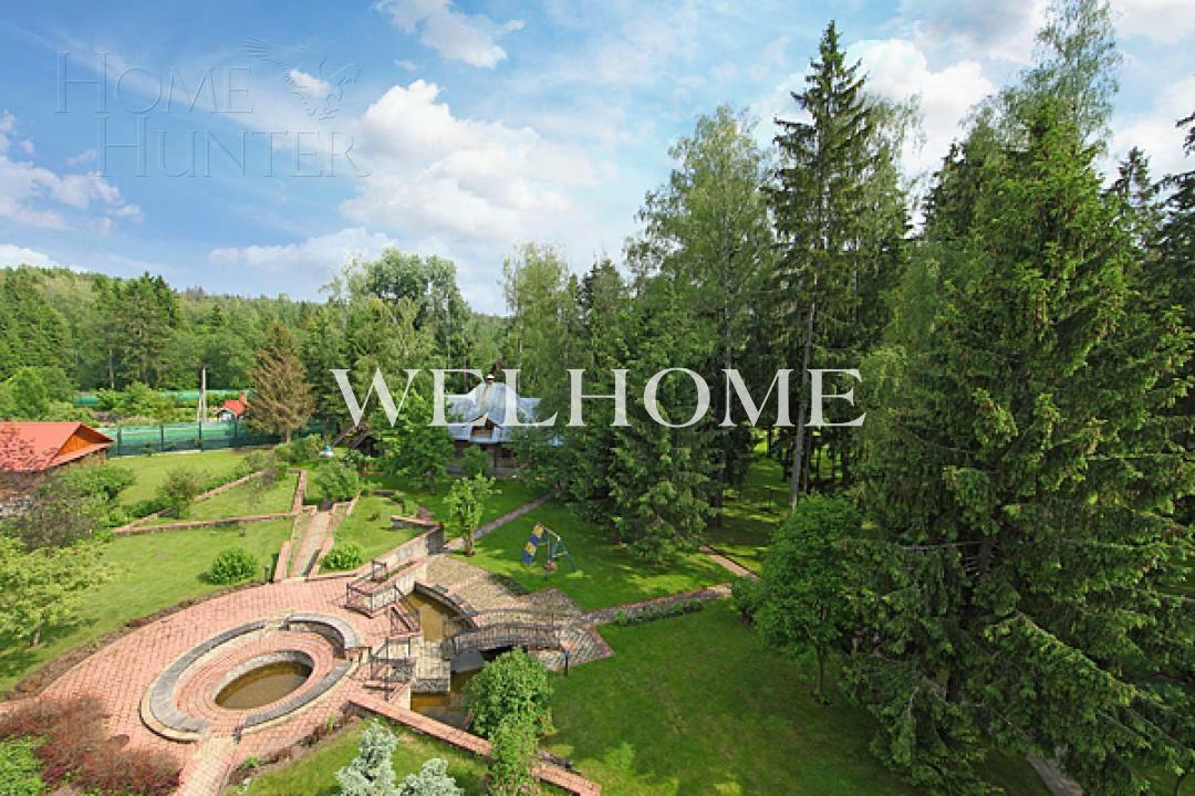 2-этажный коттедж 1 100 м² без отделки