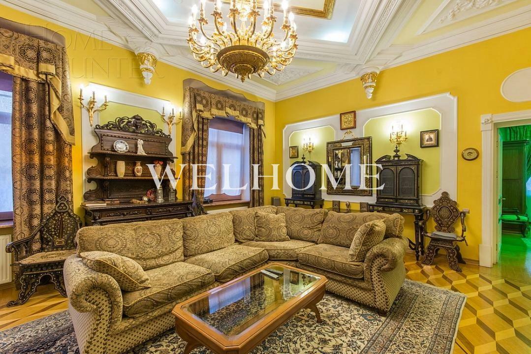 3-этажный коттедж 1 600 м² с отделкой