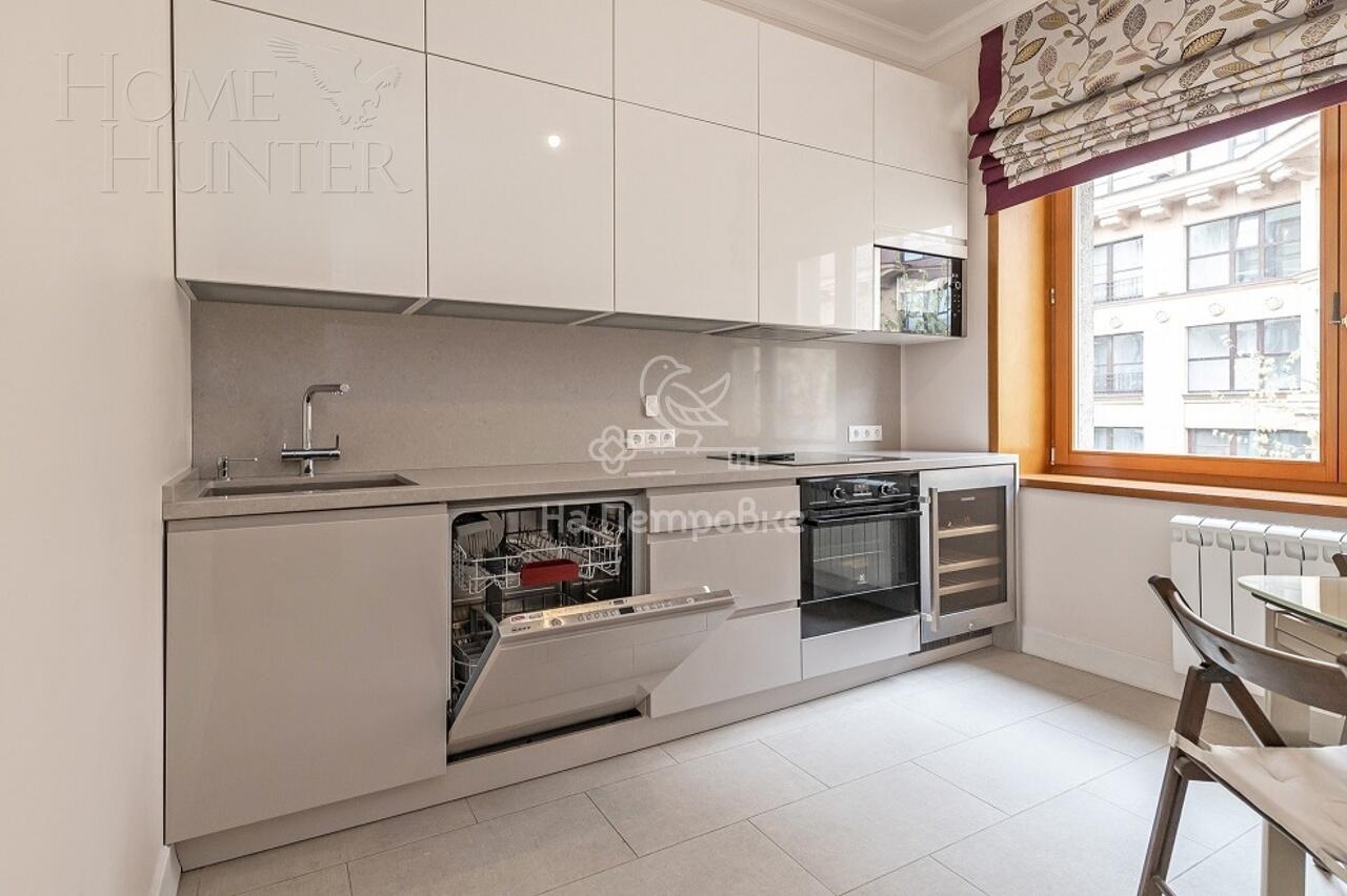 5-КОМН. КВАРТИРА С ОТДЕЛКОЙ 154.3 М² НА 3 ЭТАЖЕ