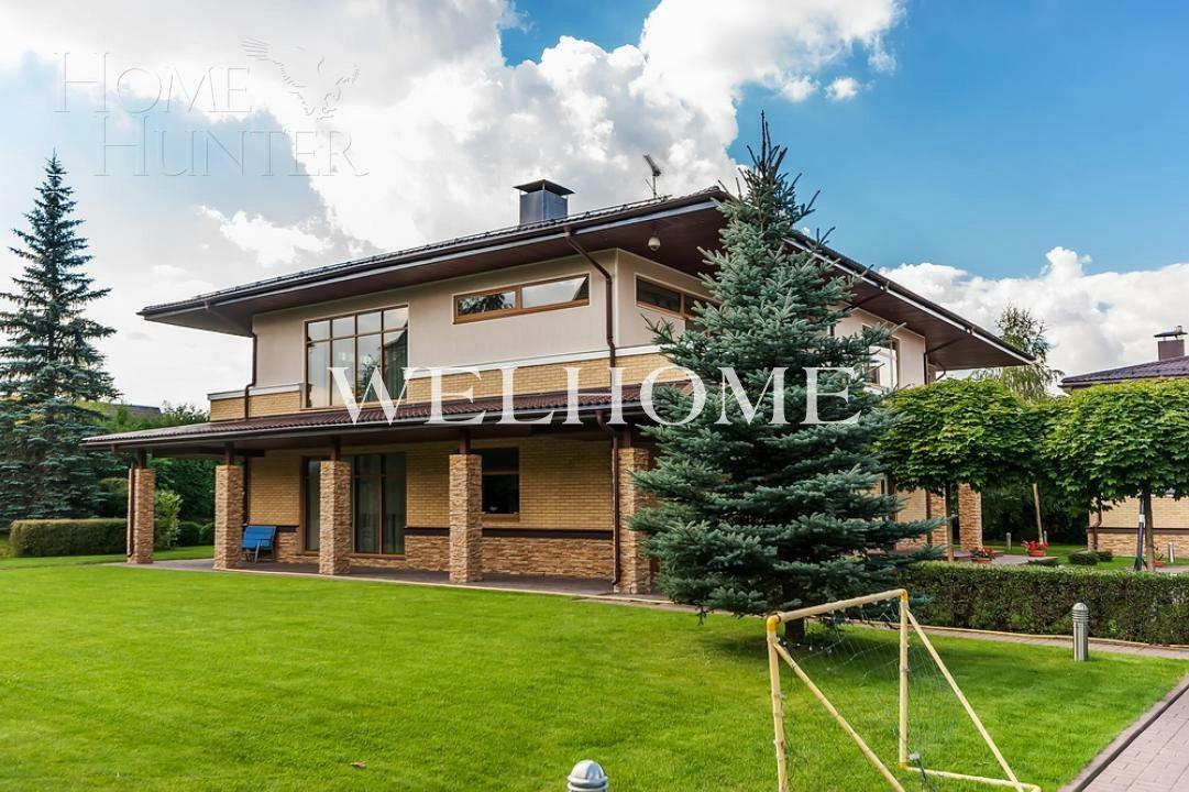 2-этажный коттедж 1 320 м² с отделкой