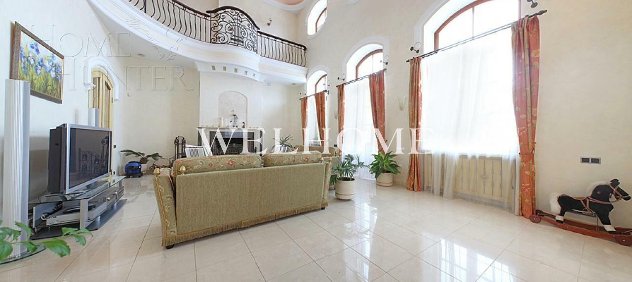 2-этажный коттедж 1 300 м² с отделкой