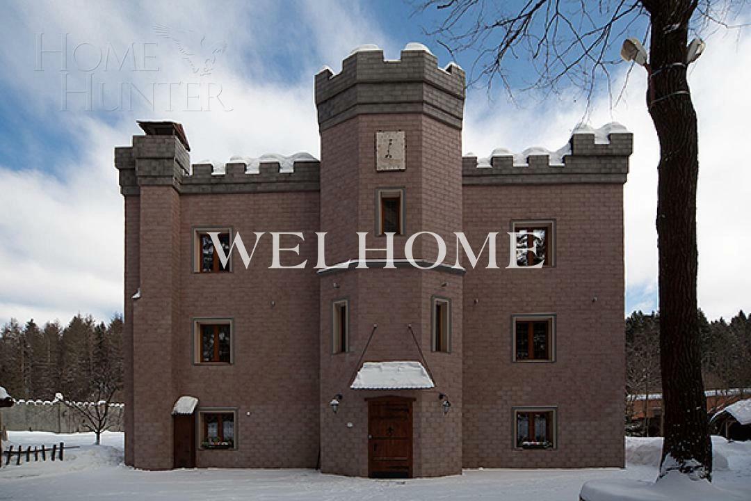 3-этажный коттедж 1 400 м² с отделкой